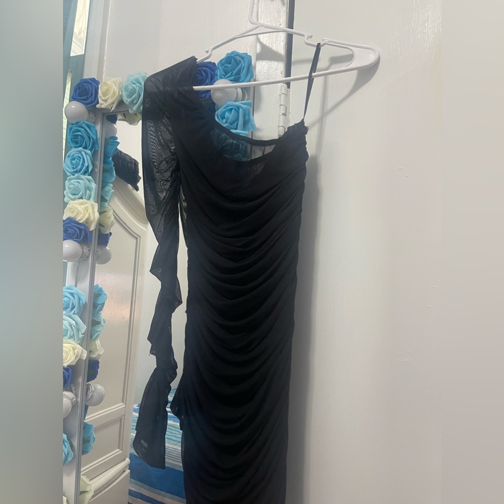 Mini black drees